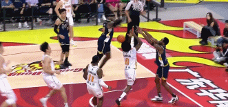 🏀CBA战报：胡明轩空砍25分 古德温26分 山西103-99逆转广东迎四连胜